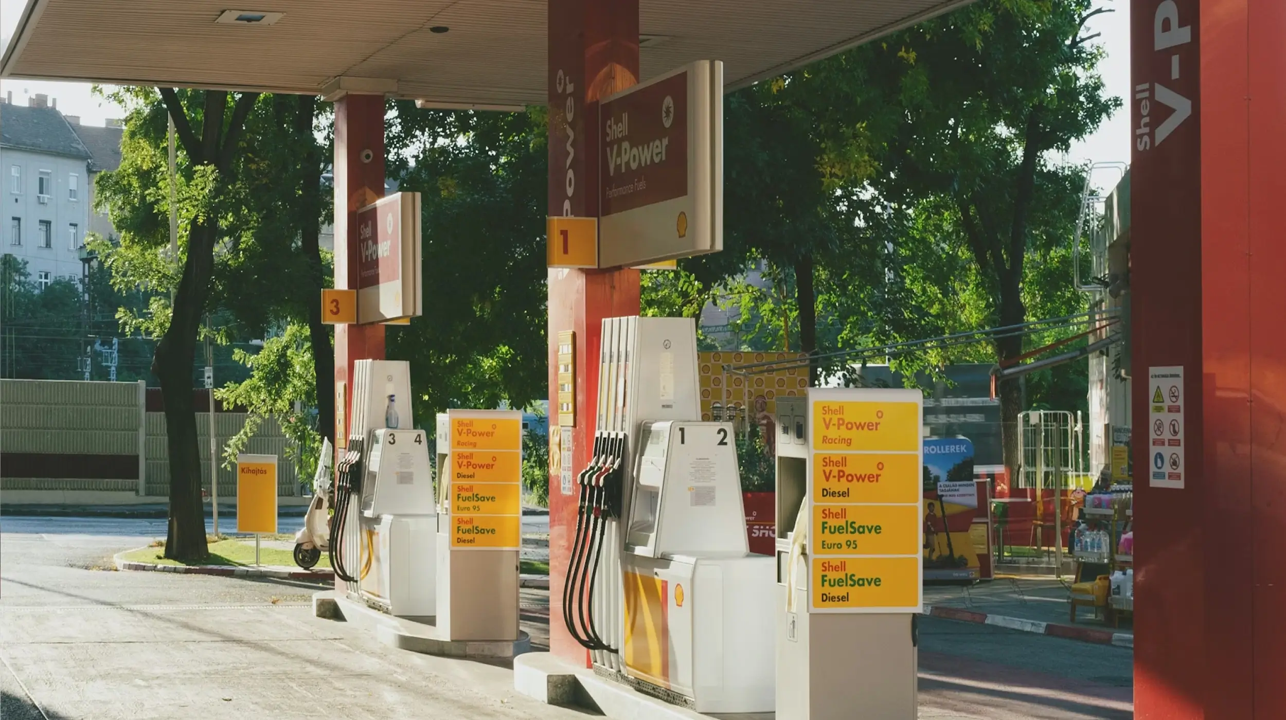 Get in touch about business & finance leasing